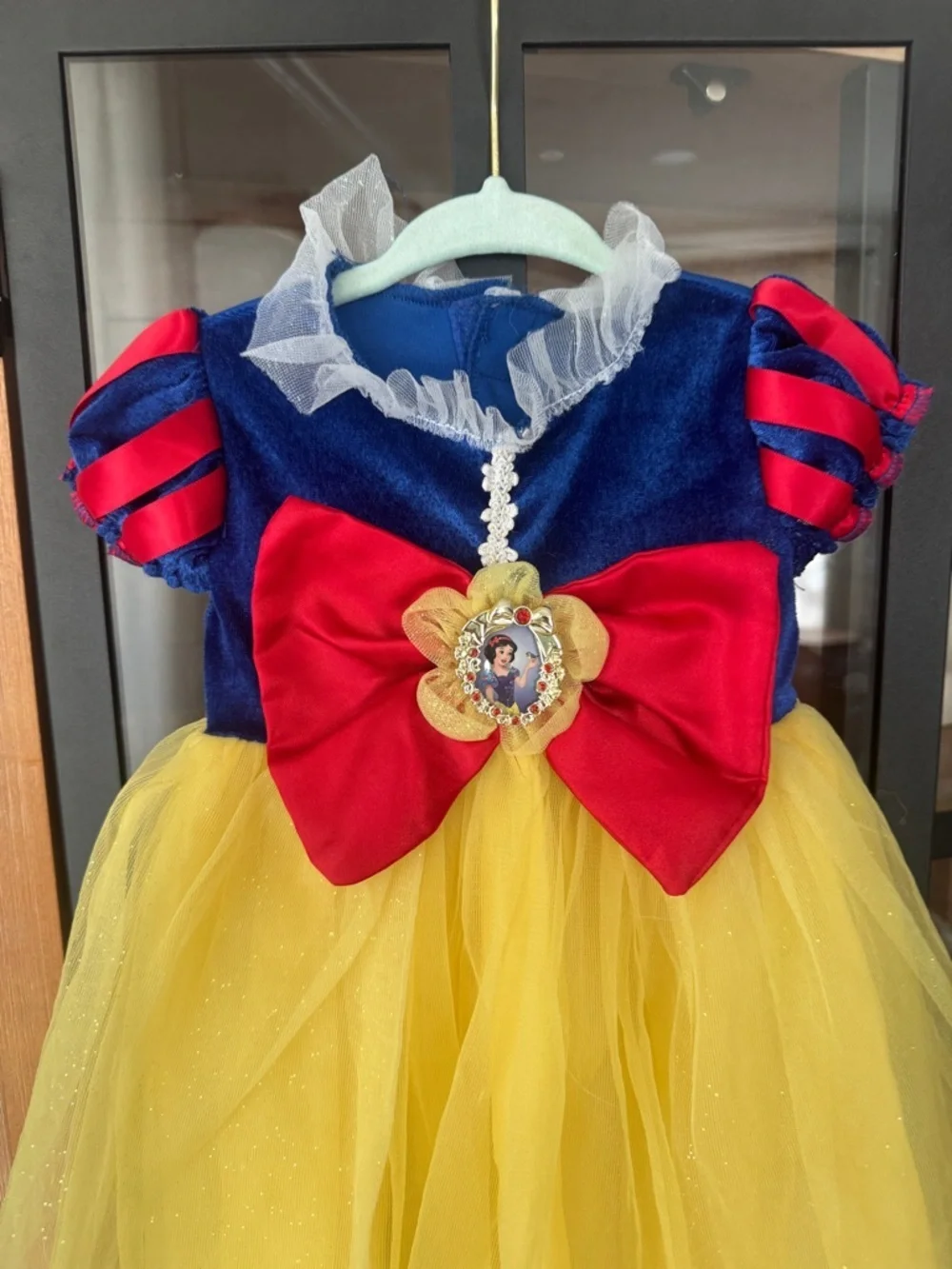 Disney Store Snow White baby girl costume tulle puff sleeve halloween princess